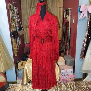 Adele Simpson Vintage Silk Red & Black Dress 10